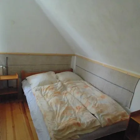 Huta Vendeghaz Kishuta